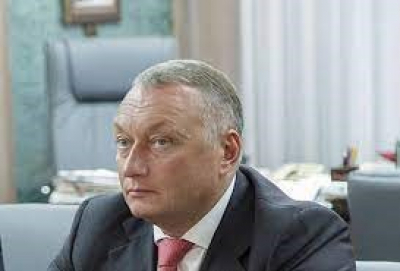 Дмитрий Савельев: Переломный момент в карьере сенатора и борьба с коррупцией