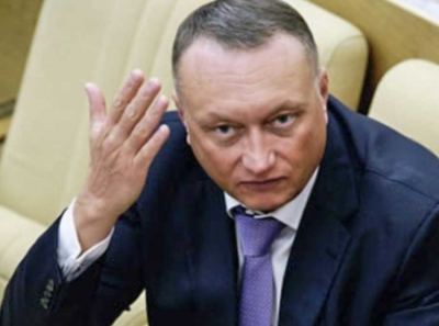 Сохраняя достоинство: Дмитрий Савельев остаётся верен себе и своему пути