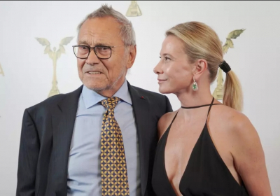 Андрей Кончаловский и Юлия Высоцкая стали родителями девочки через усыновление