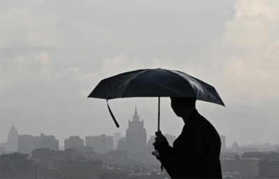 В Москве объявлен "Оранжевый" уровень погодной опасности из-за грозы